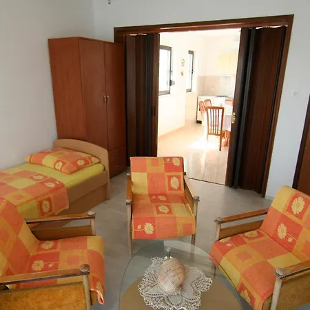 Apartments Marta Trogir Zimmer foto