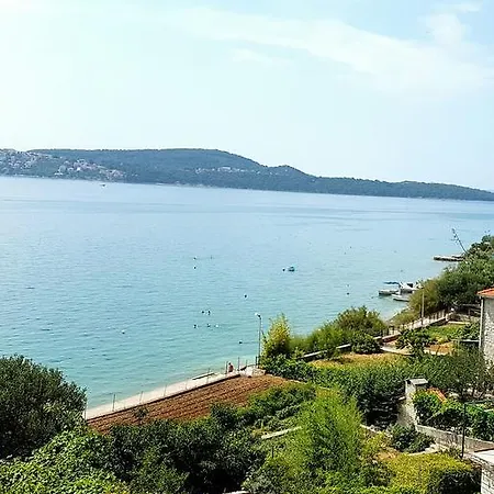 Apartments Marta Trogir Exterior foto